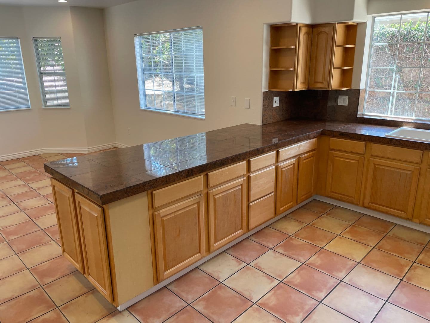 Santa Barbara House: 4527 Hollister Avenue