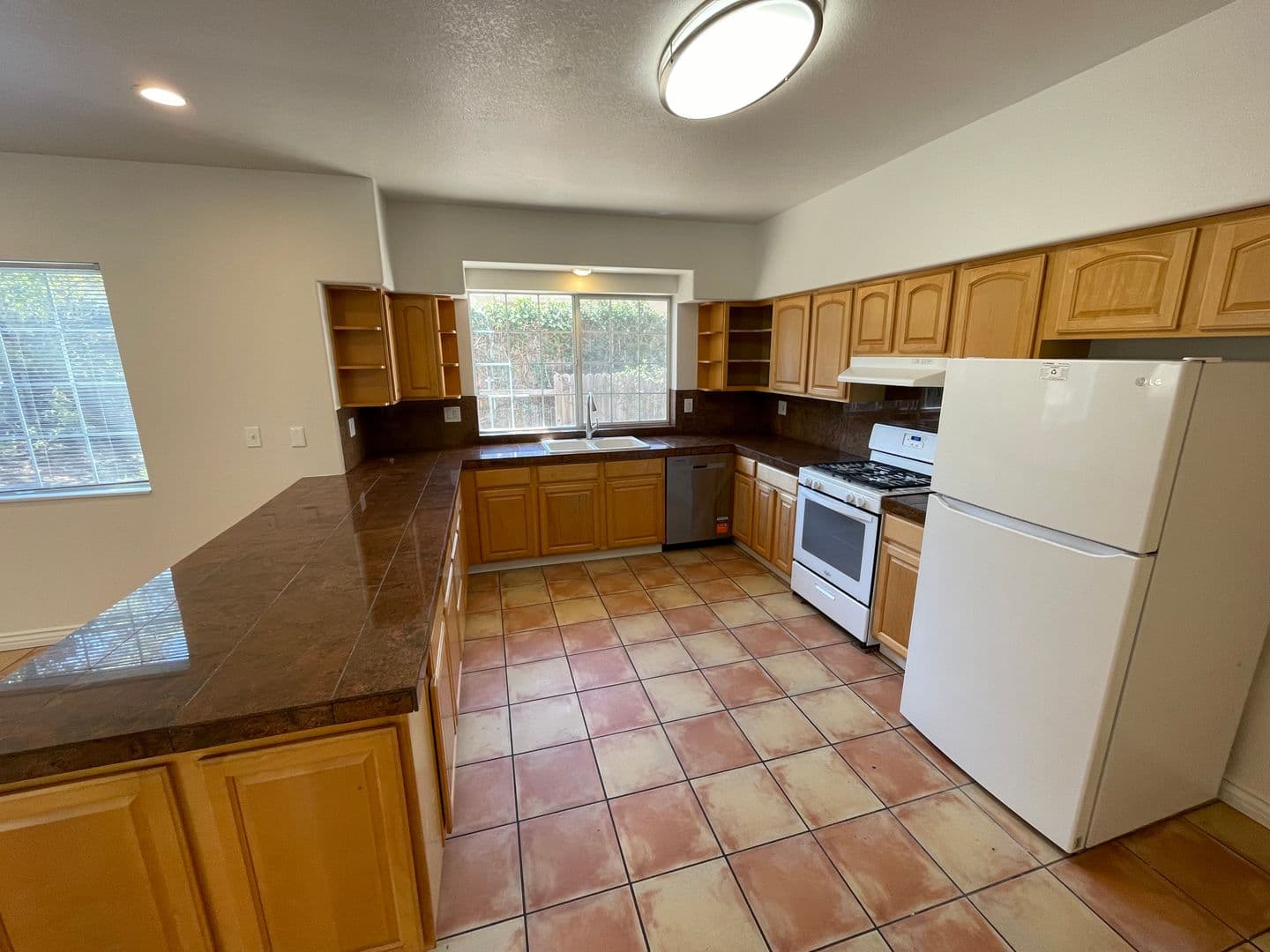 Santa Barbara House: 4527 Hollister Avenue