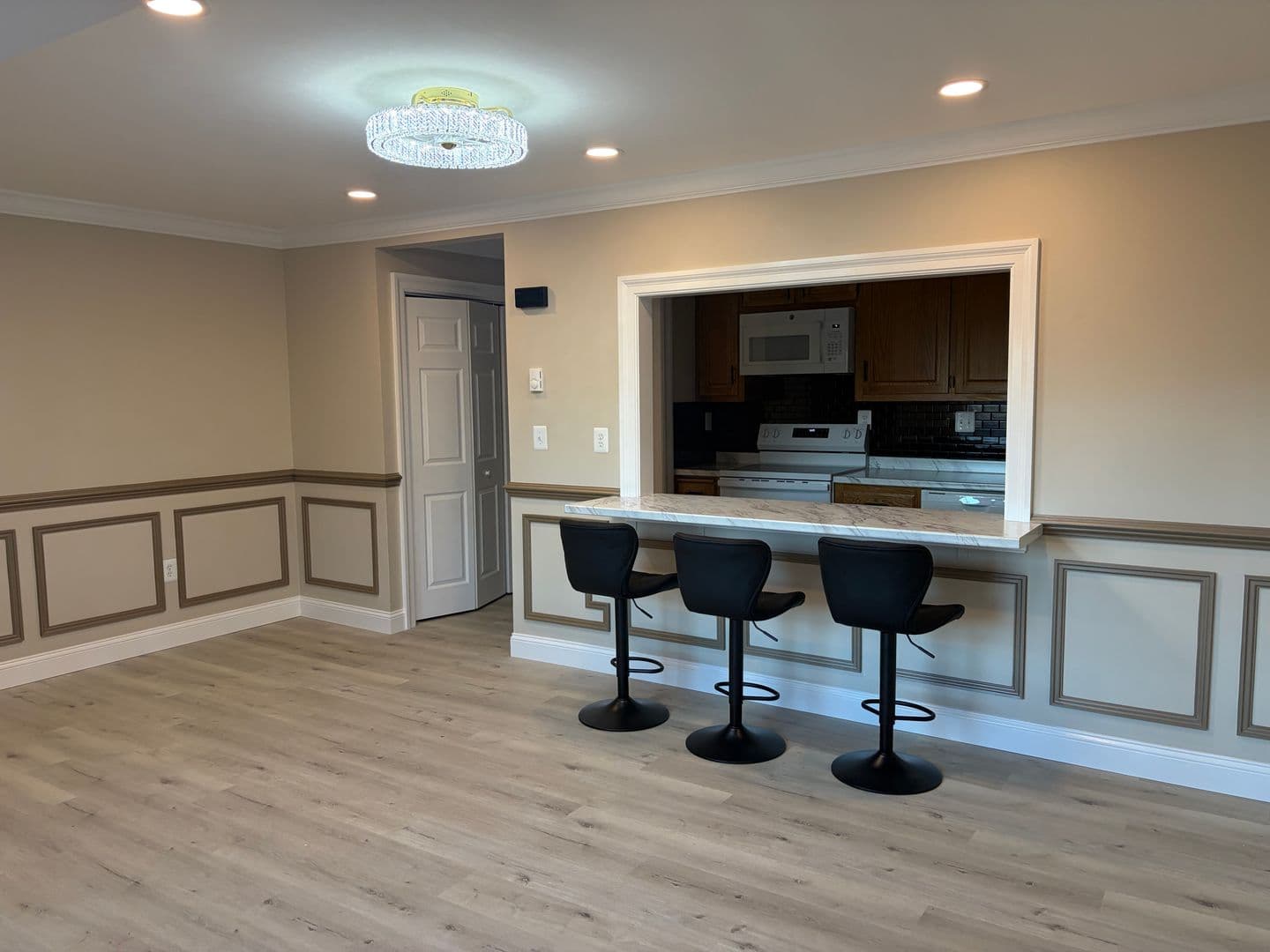Danbury Apartment: 6 South Street
