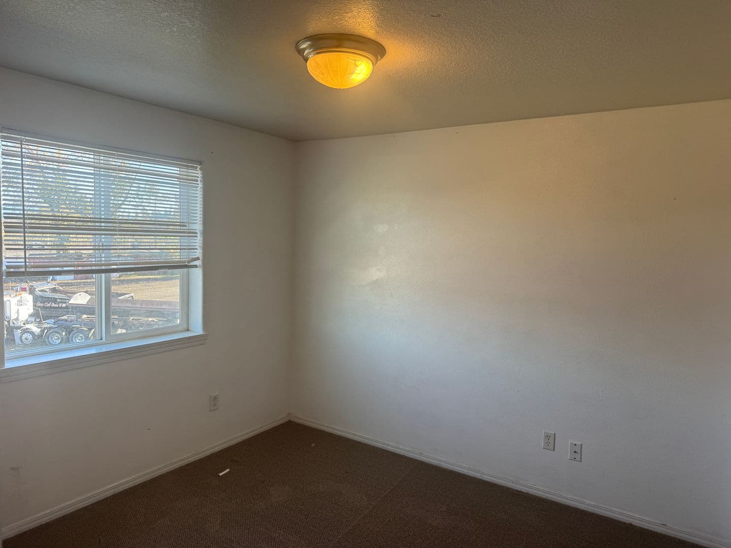 Vancouver Townhome: 5809 NE 135th Ave