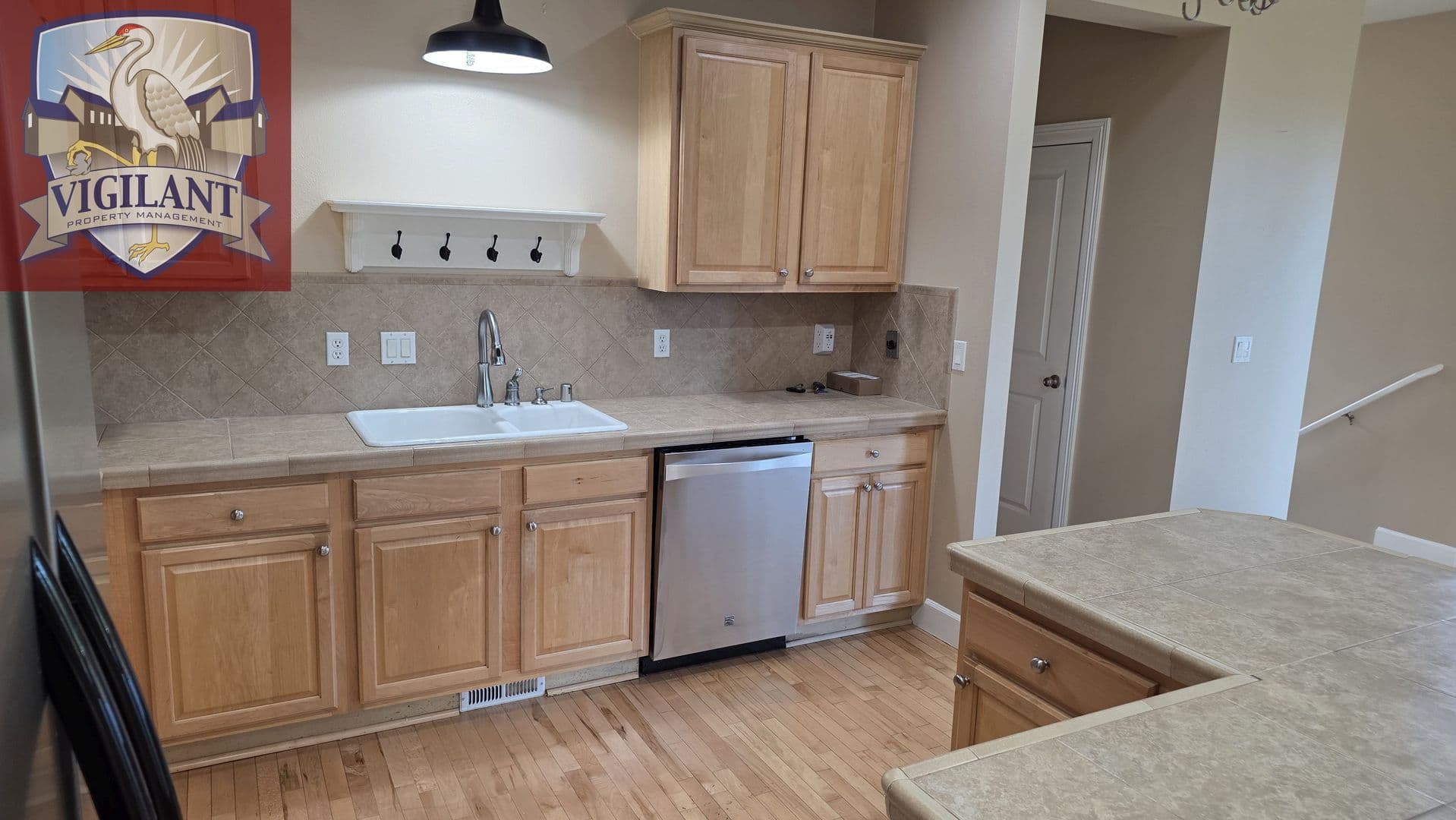 Vancouver House: 9409 NE 84th Ct