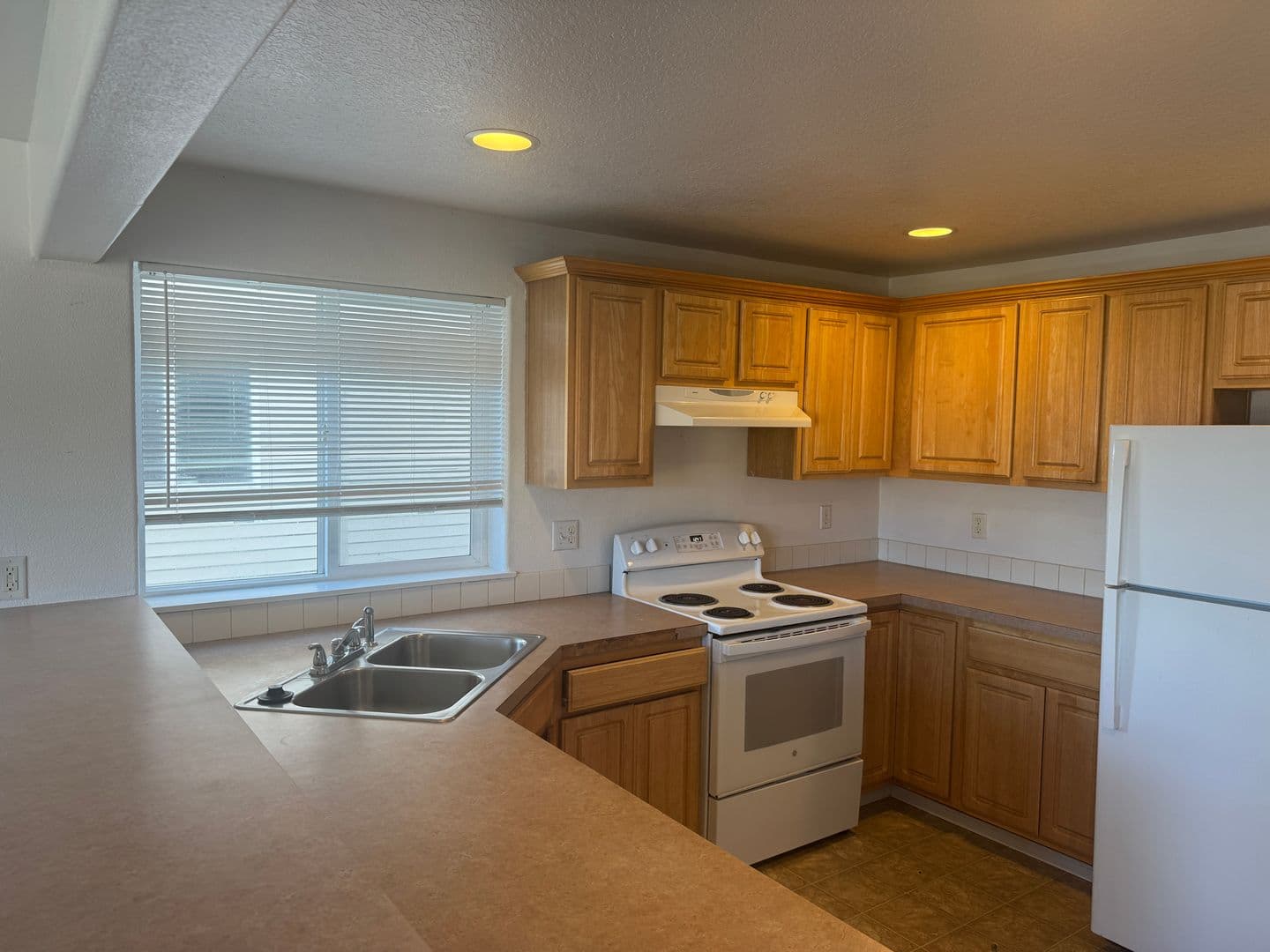 Vancouver Townhome: 5809 NE 135th Ave