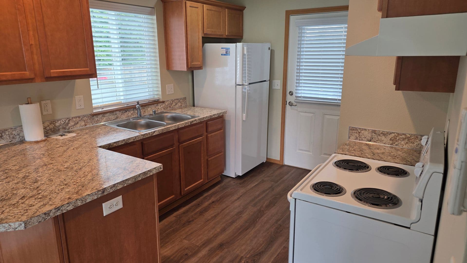 Camas Apartment: 1022 East 1st Ave