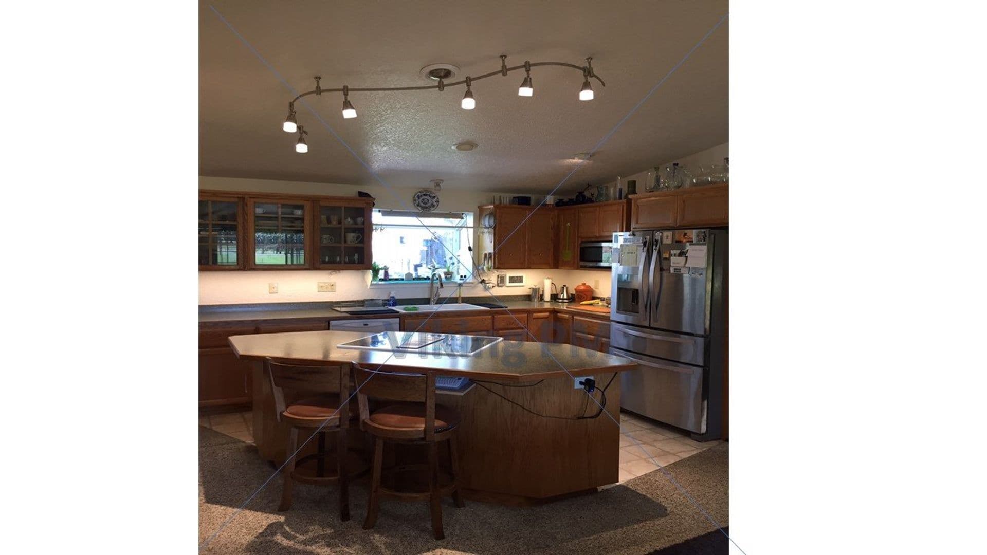 Bend House: 62565 Dixon Loop