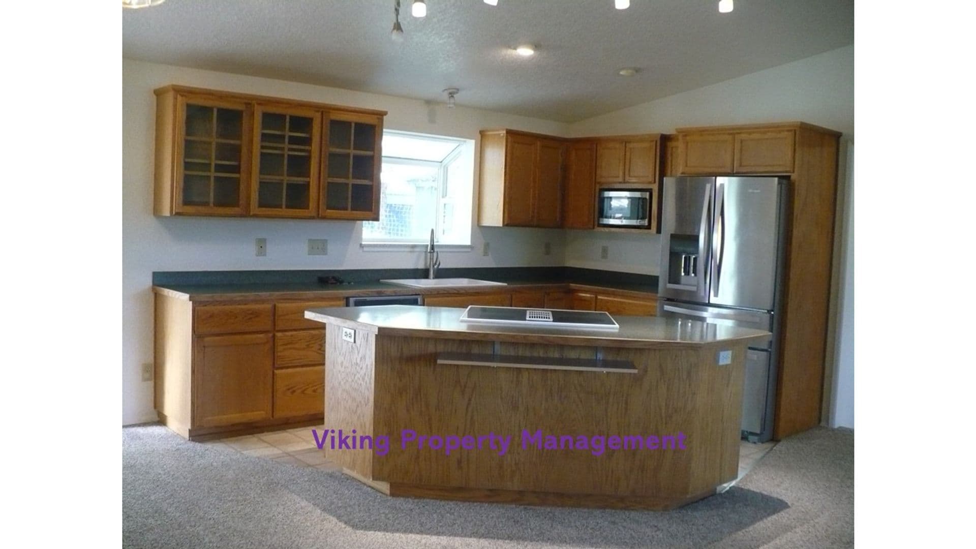 Bend House: 62565 Dixon Loop