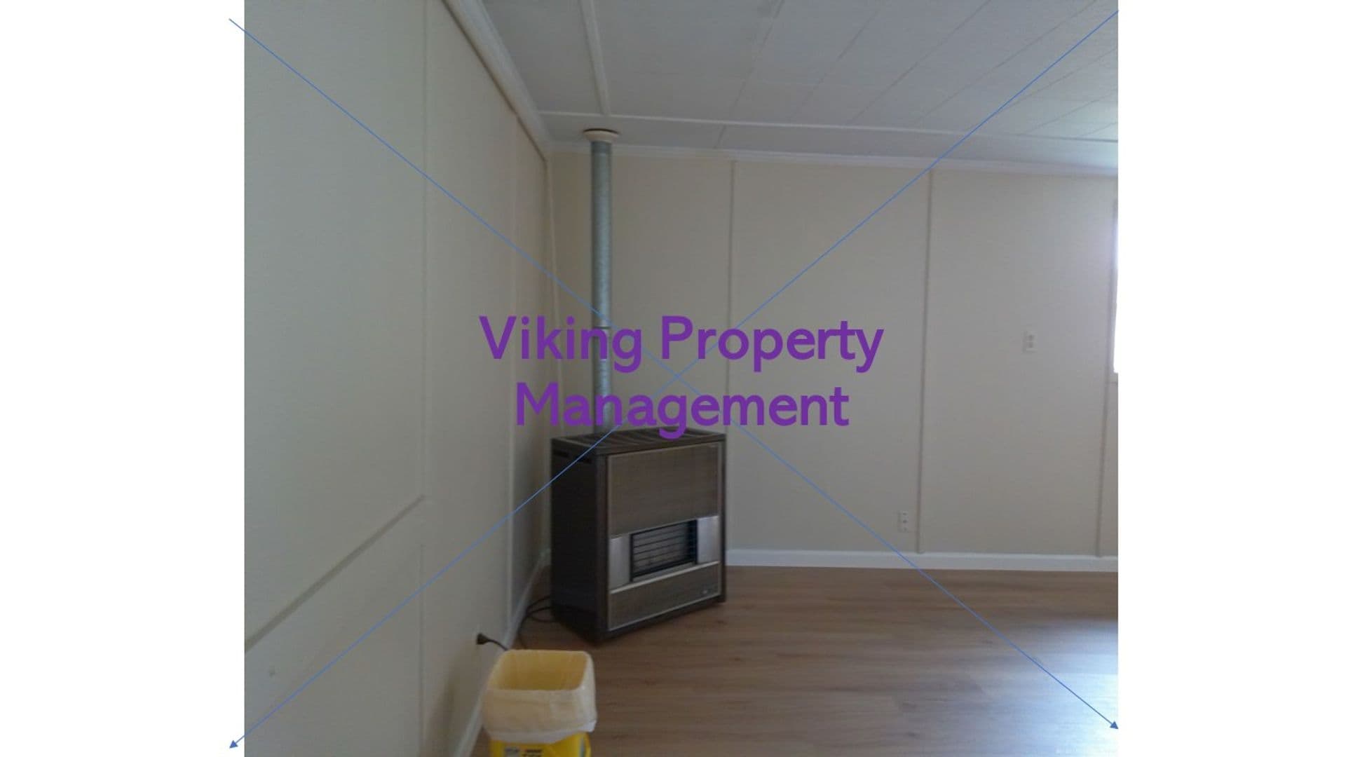 Prineville House: 603 A NE Lookout Ave