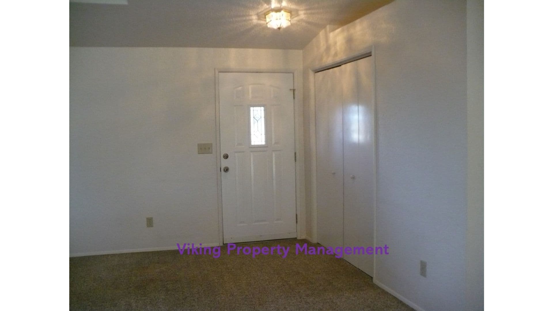 Bend House: 62565 Dixon Loop
