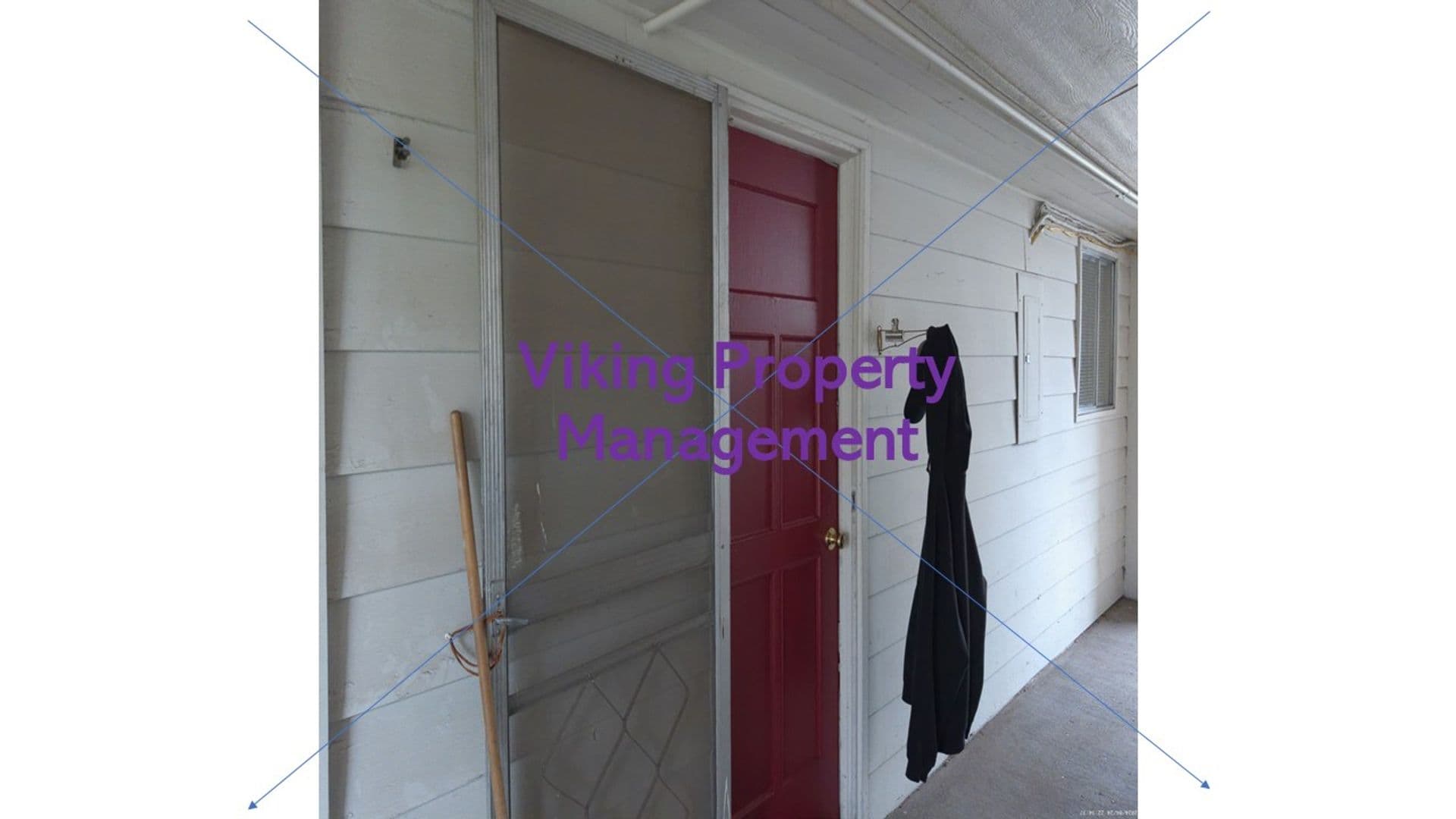 Prineville House: 603 A NE Lookout Ave