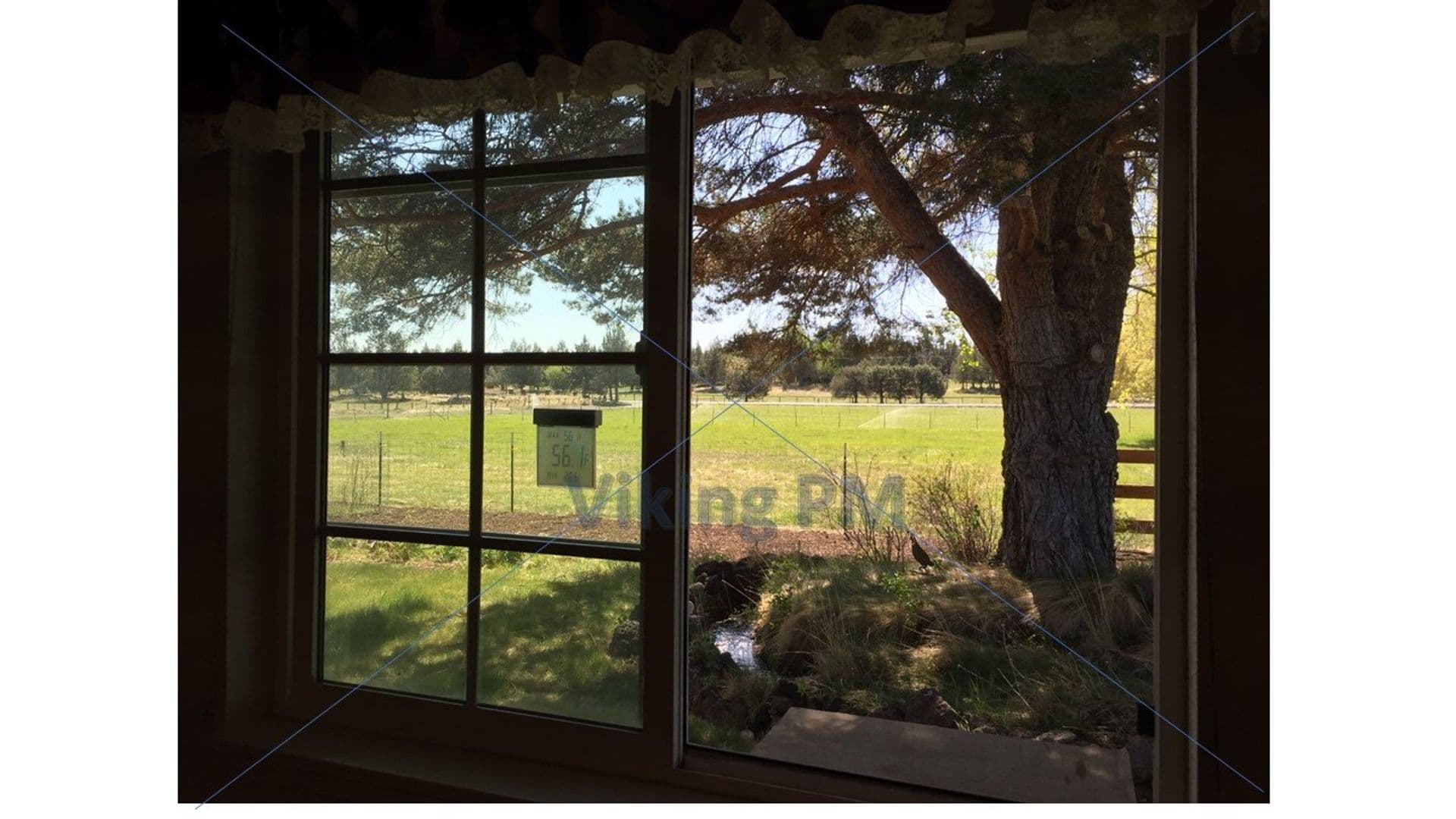Bend House: 62565 Dixon Loop