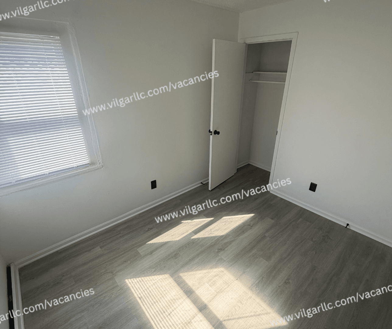 Gary House: 5121 E 10th Ave