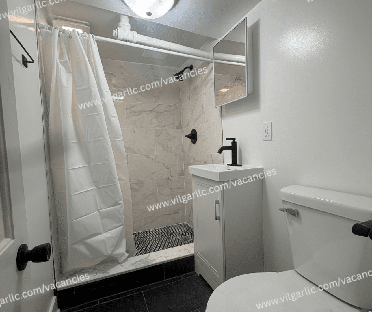 East Chicago Apartment: 4840 Indianapolis Blvd