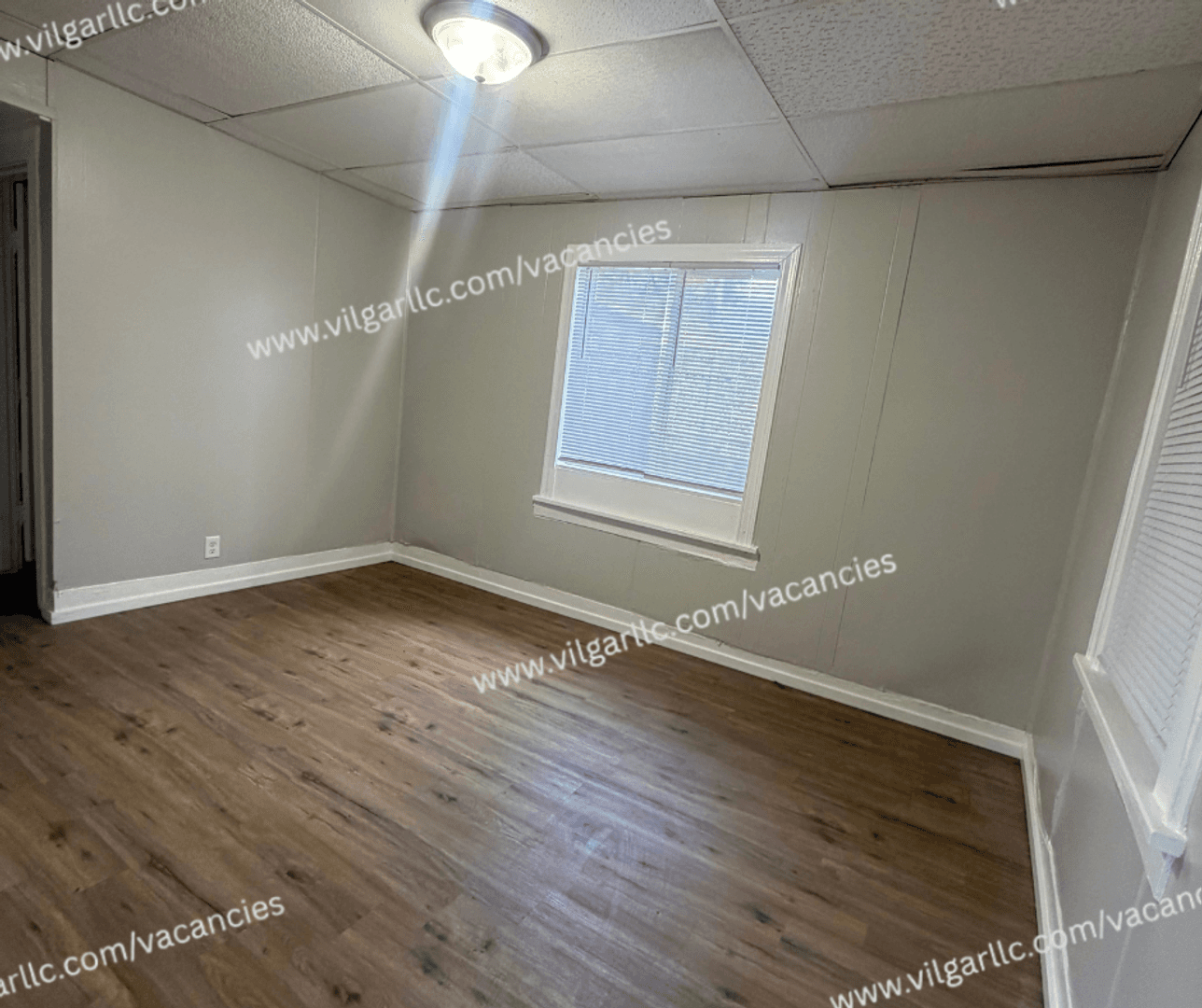 East Chicago Apartment: 4834 Euclid Ave