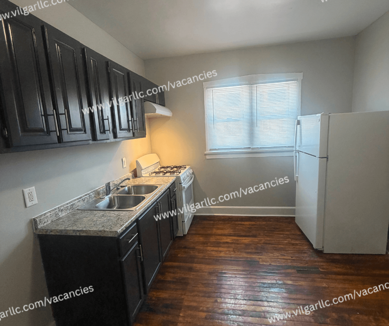 East Chicago Apartment: 4002 Alder St.