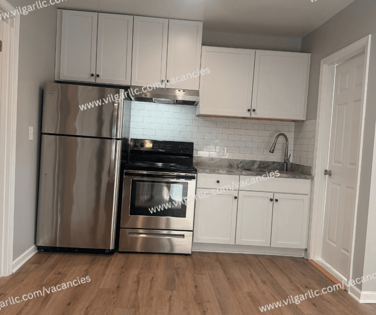 Hammond Apartment: 4735 Hohman Avenue