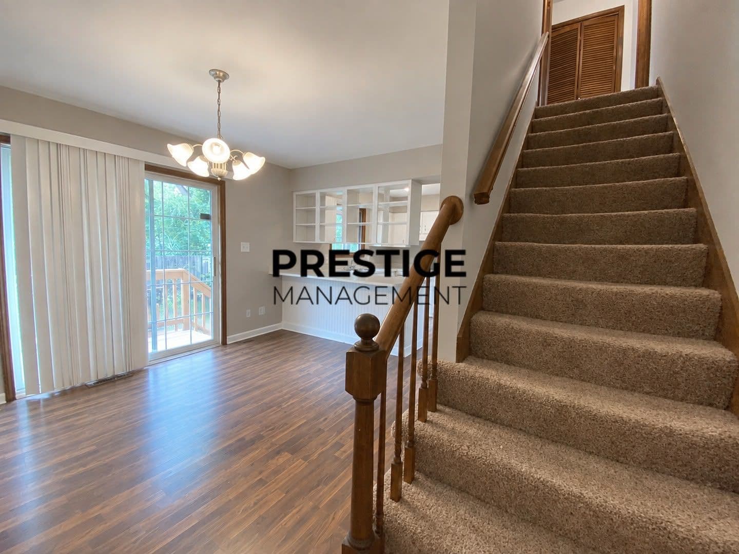 Schererville House: 36 Lilac Ct
