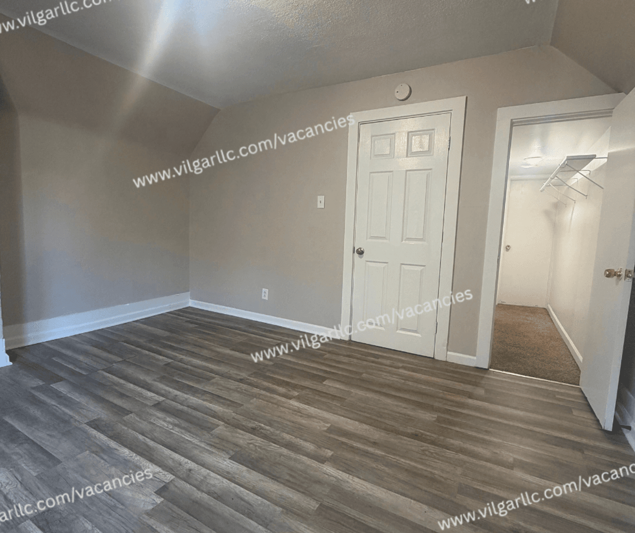 Hammond House: 5546 Walter