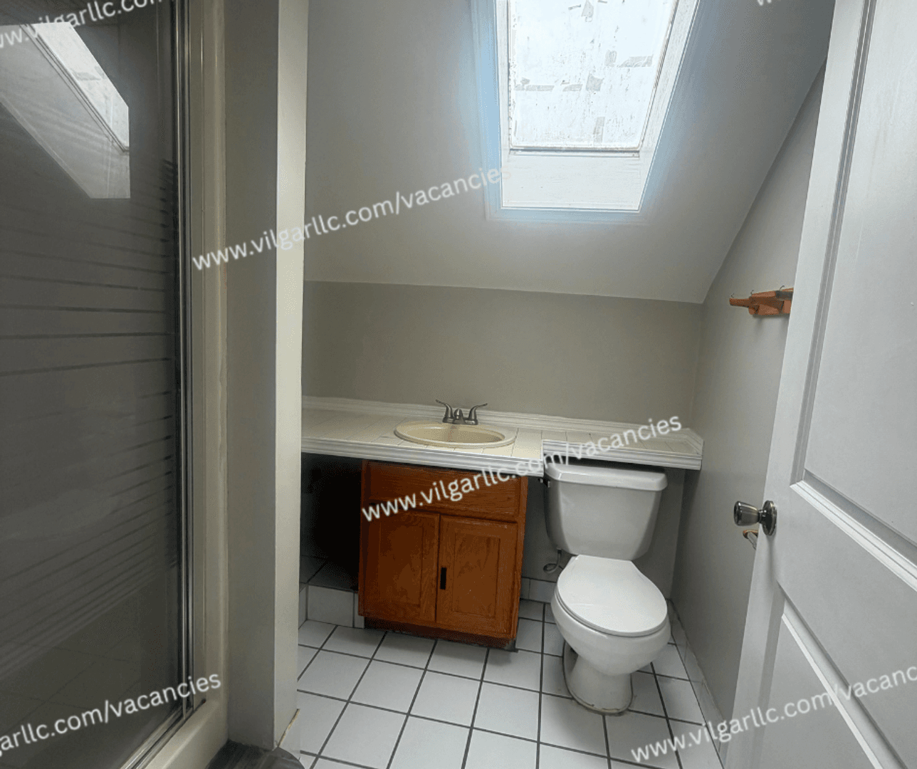 East Chicago Apartment: 4802 Walsh Ave