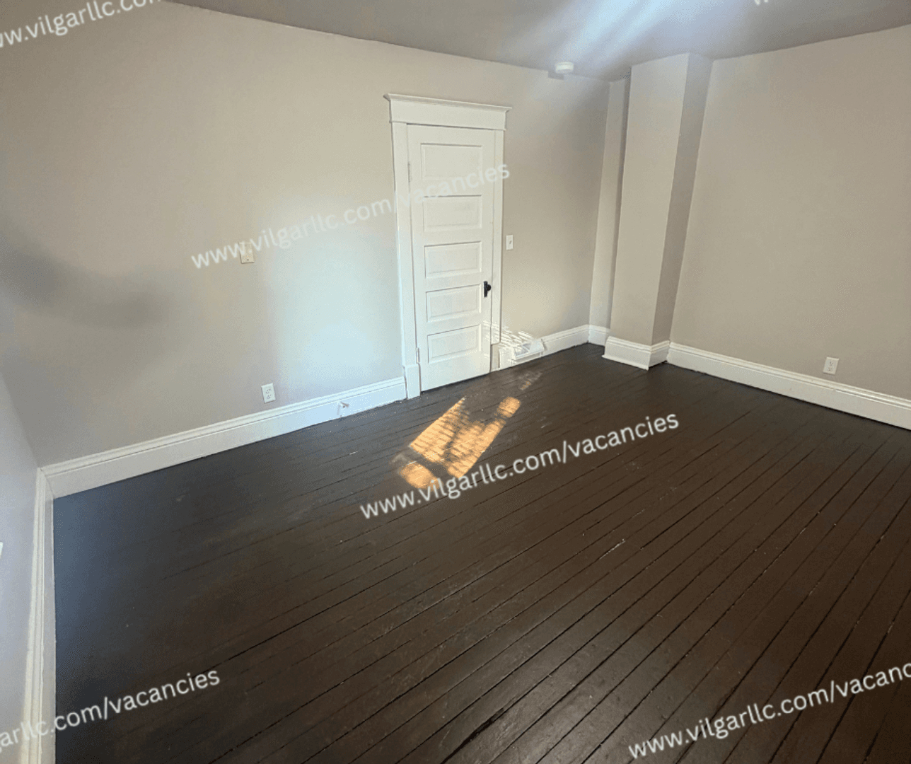 Gary Apartment: 1126 Rutledge St.