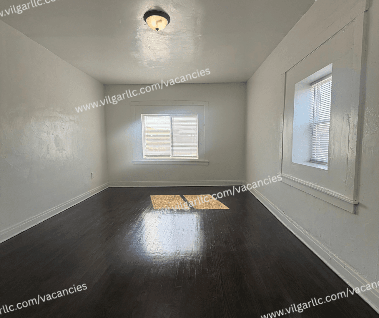 Gary Apartment: 1514 W 5th Ave