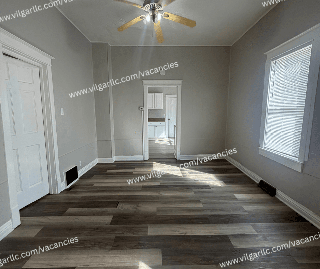 East Chicago Apartment: 3940 Deodar St