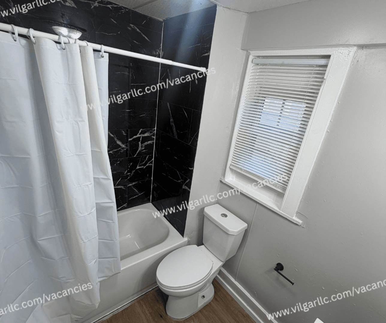 East Chicago Apartment: 4834 Euclid Ave