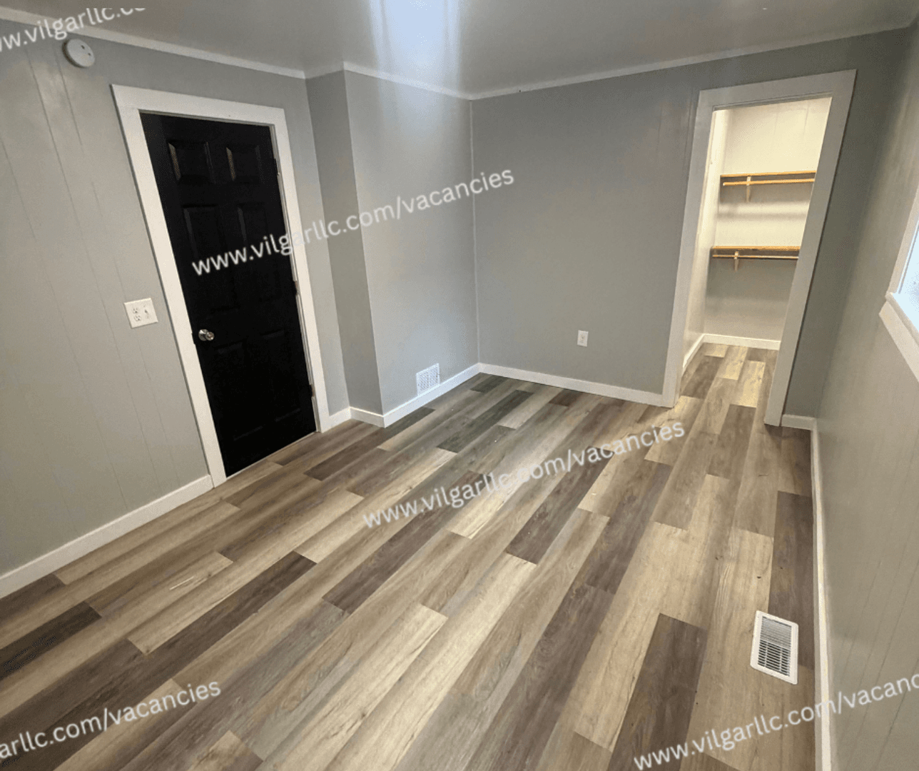 East Chicago Apartment: 3828 Alder Street