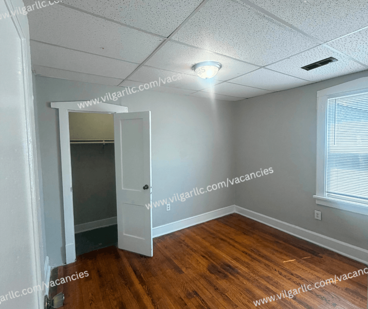 East Chicago Apartment: 4002 Alder St.
