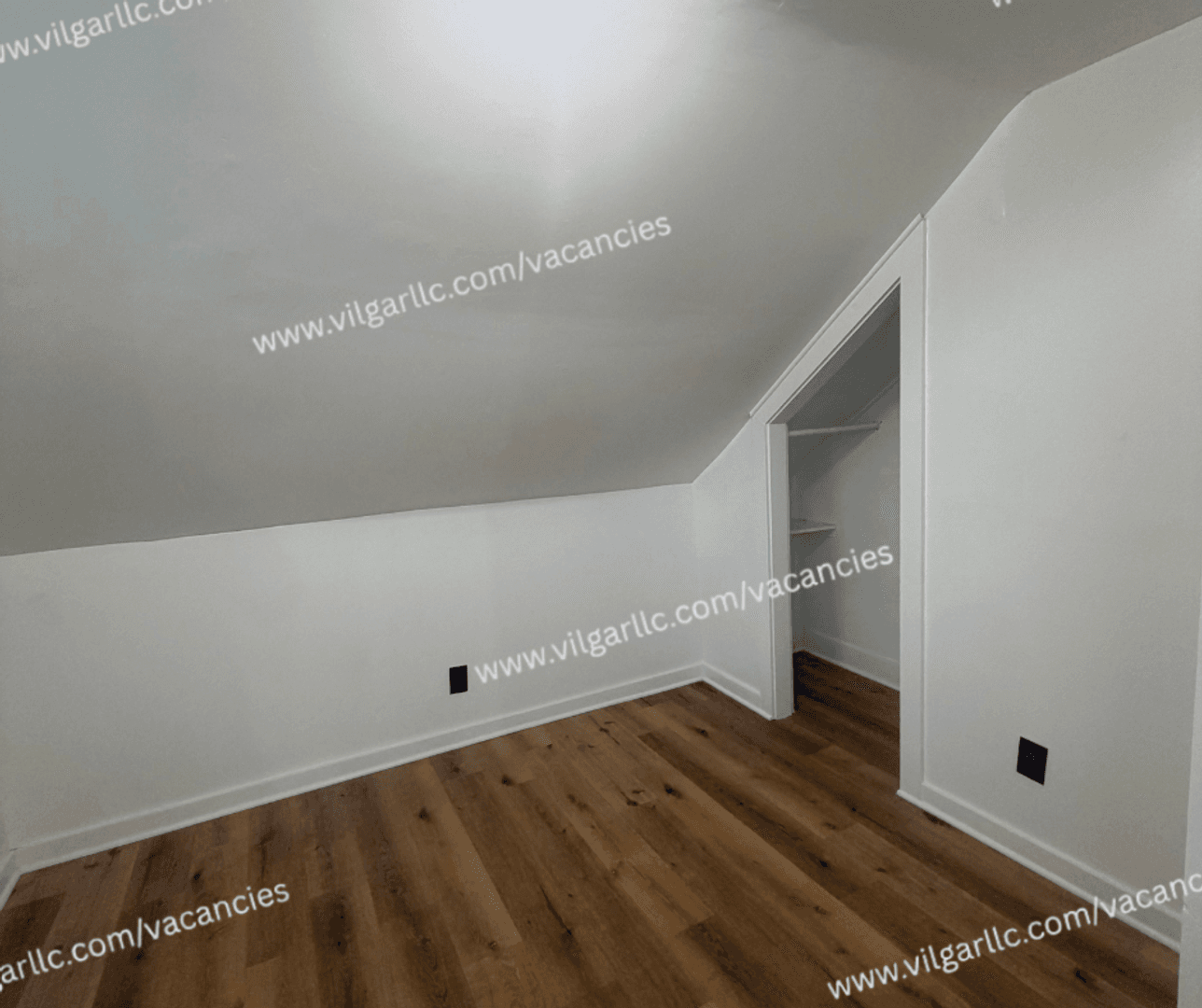 East Chicago Apartment: 5035 Tod Ave