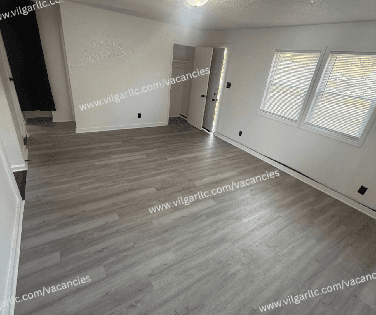 Gary House: 5121 E 10th Ave