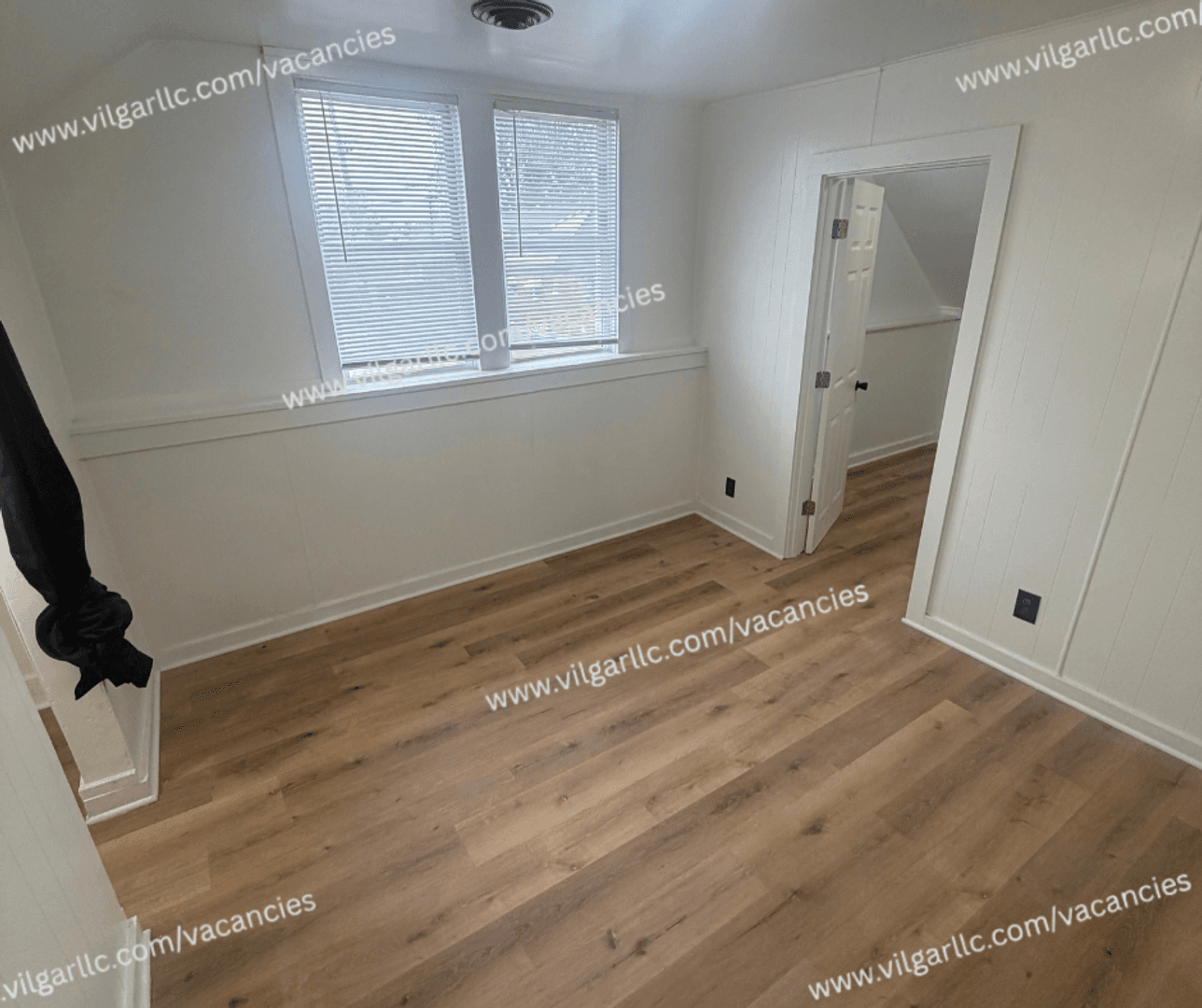 East Chicago Apartment: 5035 Tod Ave
