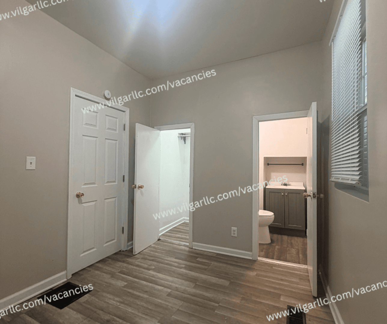 Hammond House: 5546 Walter