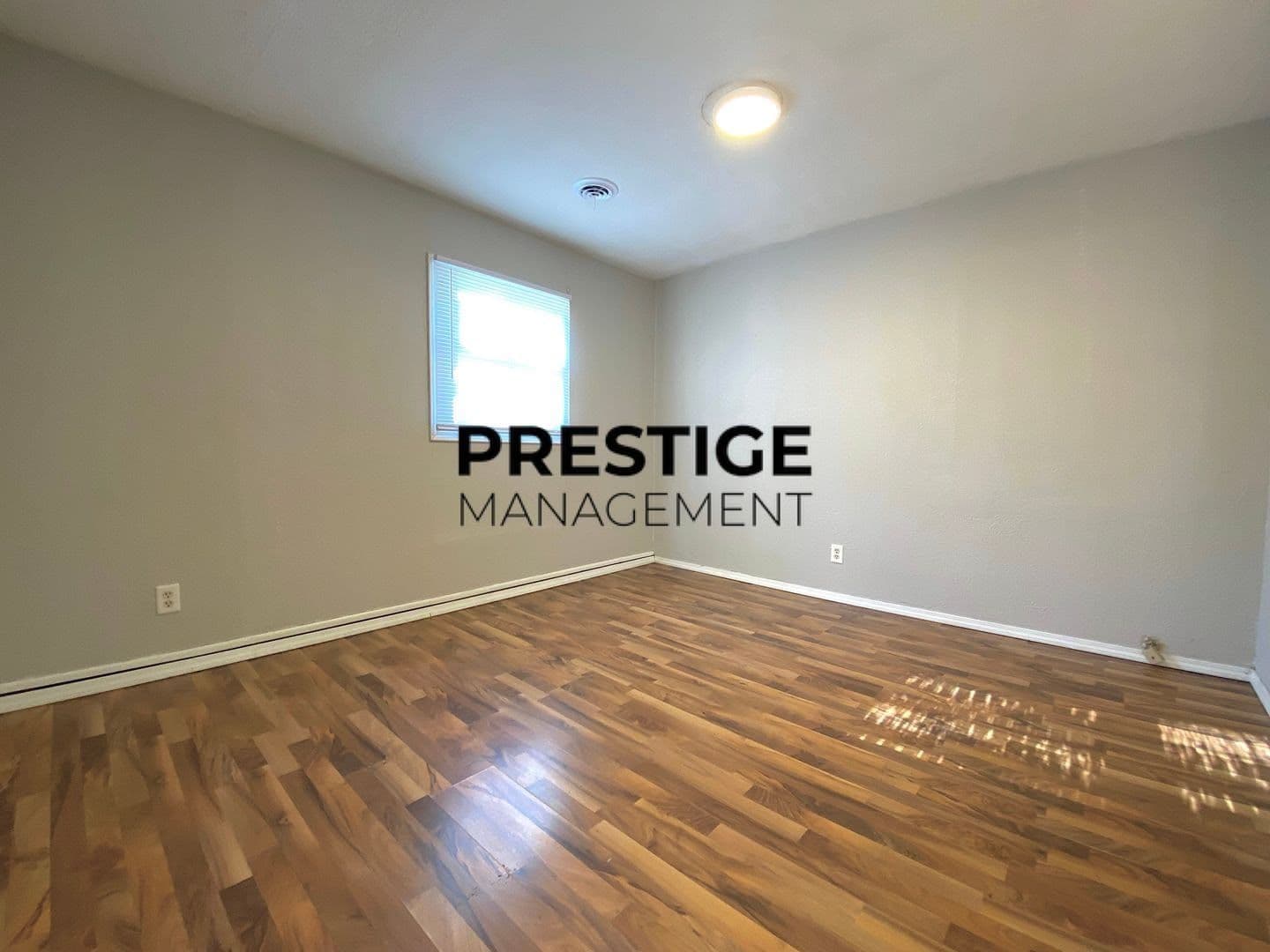 Hammond House: 7732 Birch Dr