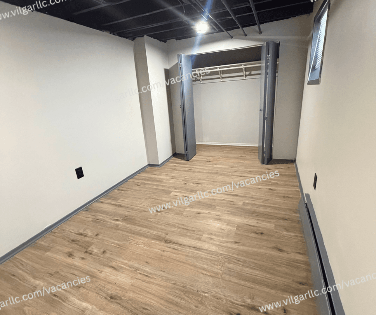 East Chicago Apartment: 5035 Olcott St