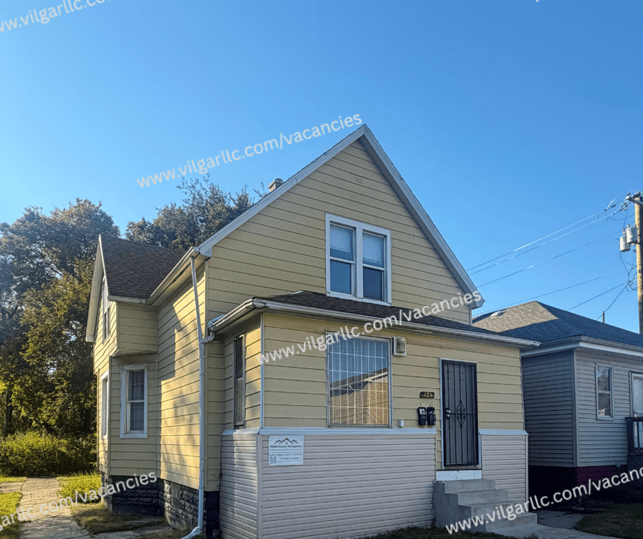 Gary Apartment: 1126 Rutledge St.