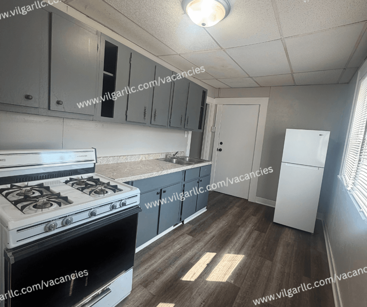 East Chicago Apartment: 4834 Euclid Ave