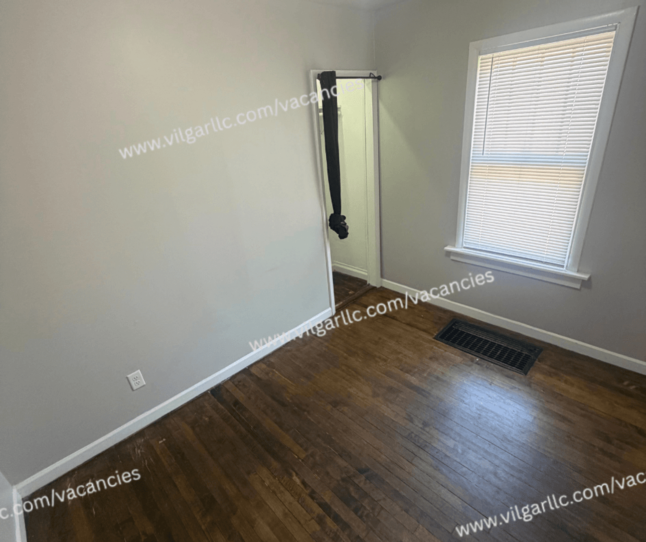 Gary House: 4639 Connecticut St