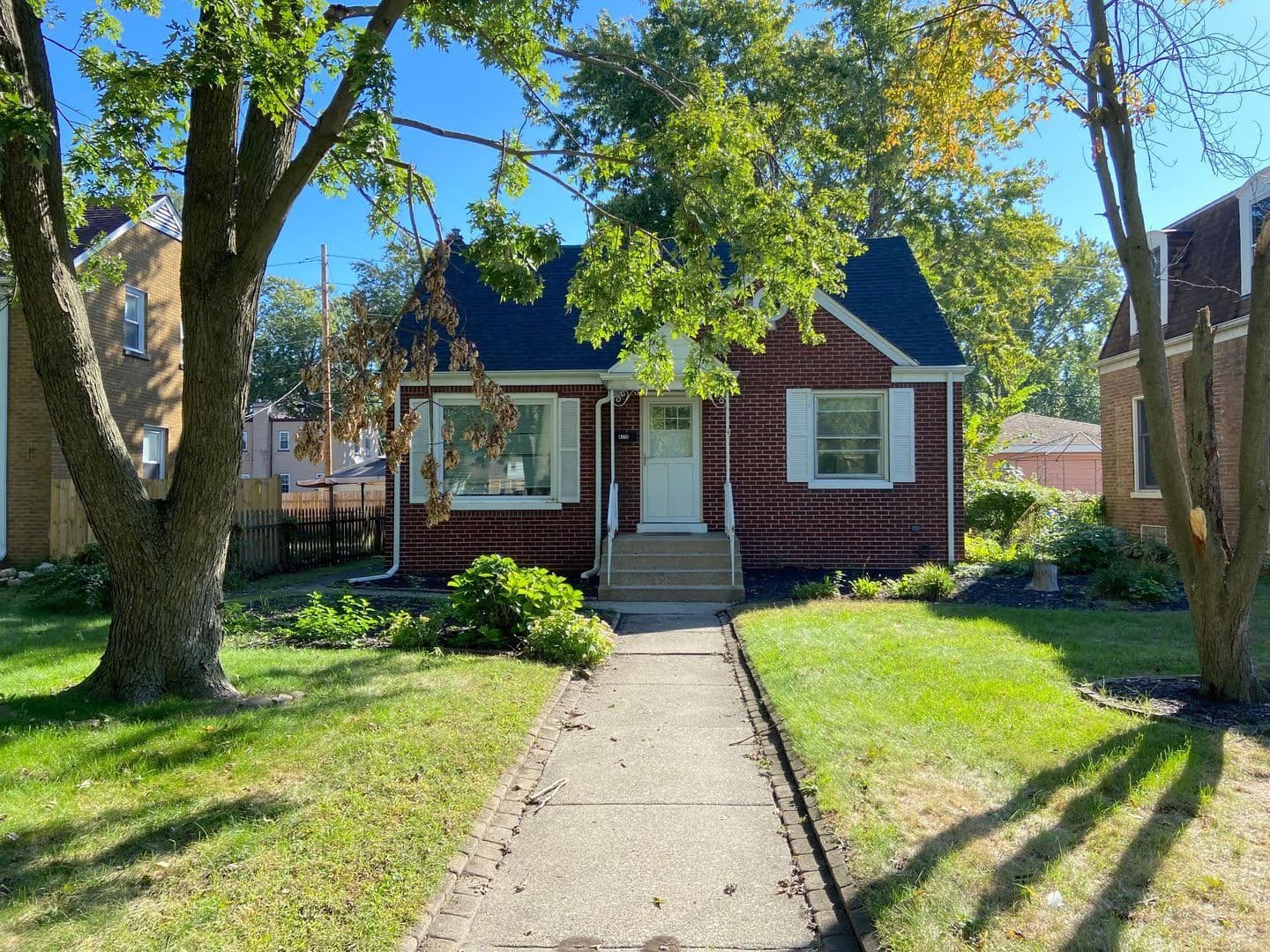Munster House: 8215 Hohman
