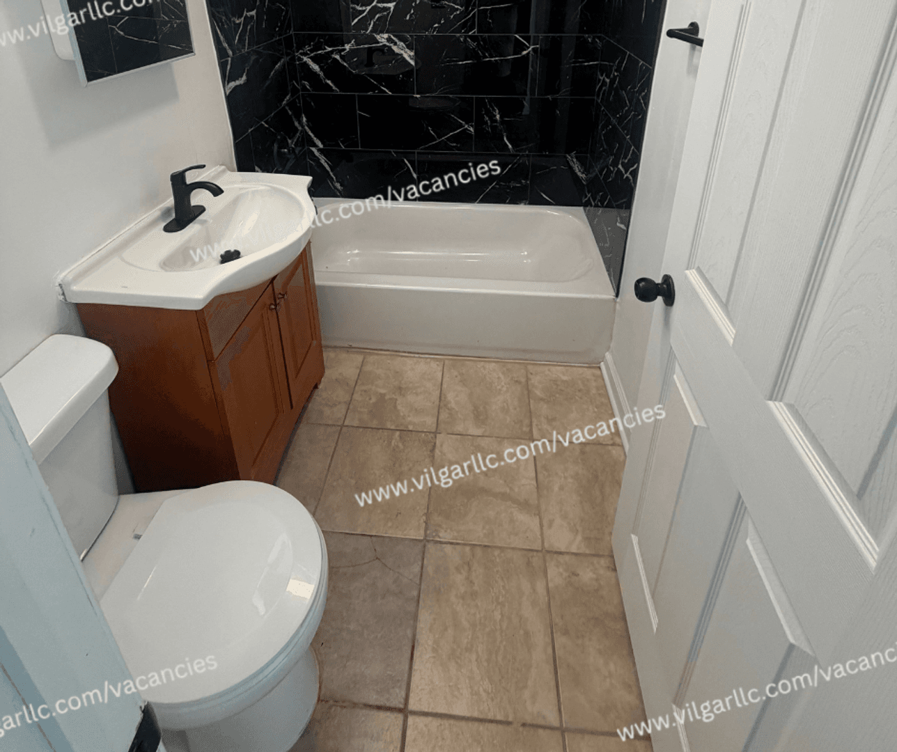 Gary House: 5121 E 10th Ave