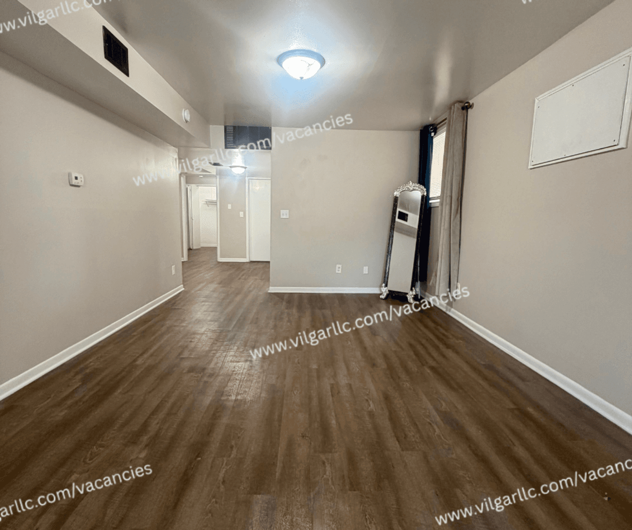 East Chicago Apartment: 3931 Ivy St.