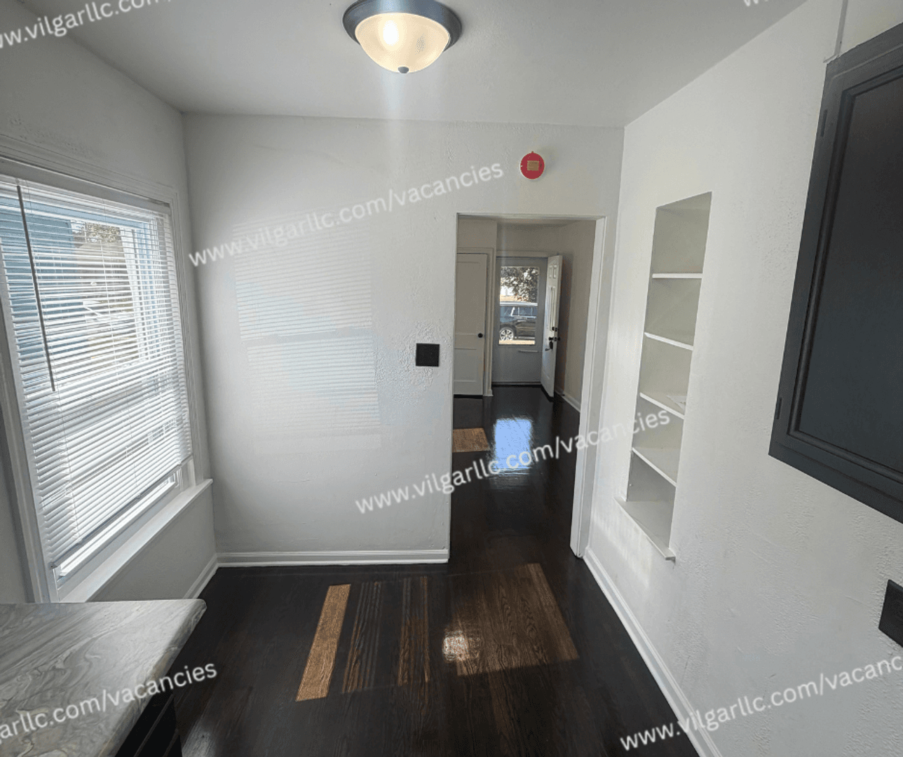 Gary House: 617 Burr St
