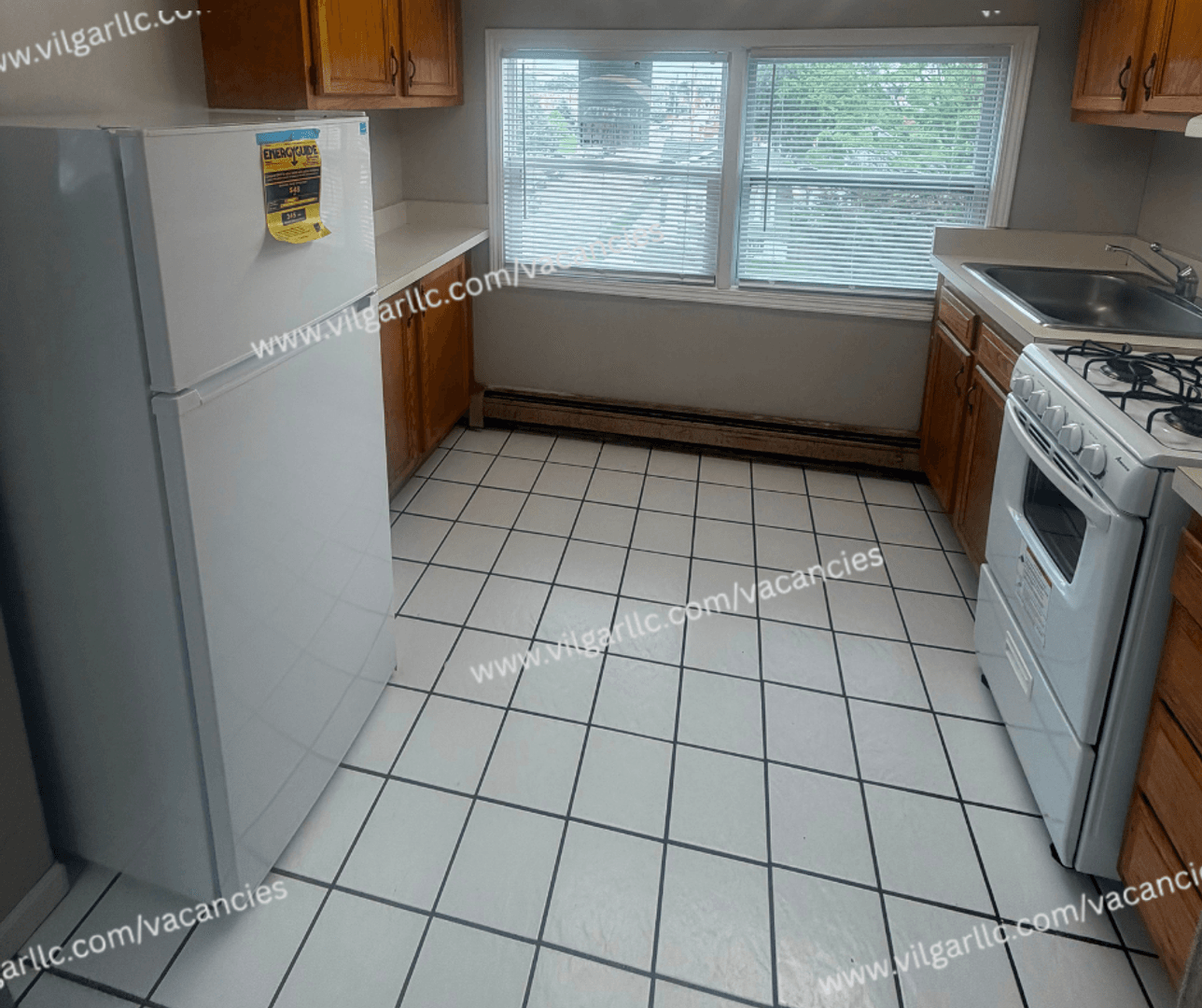 East Chicago Apartment: 4802 Walsh Ave
