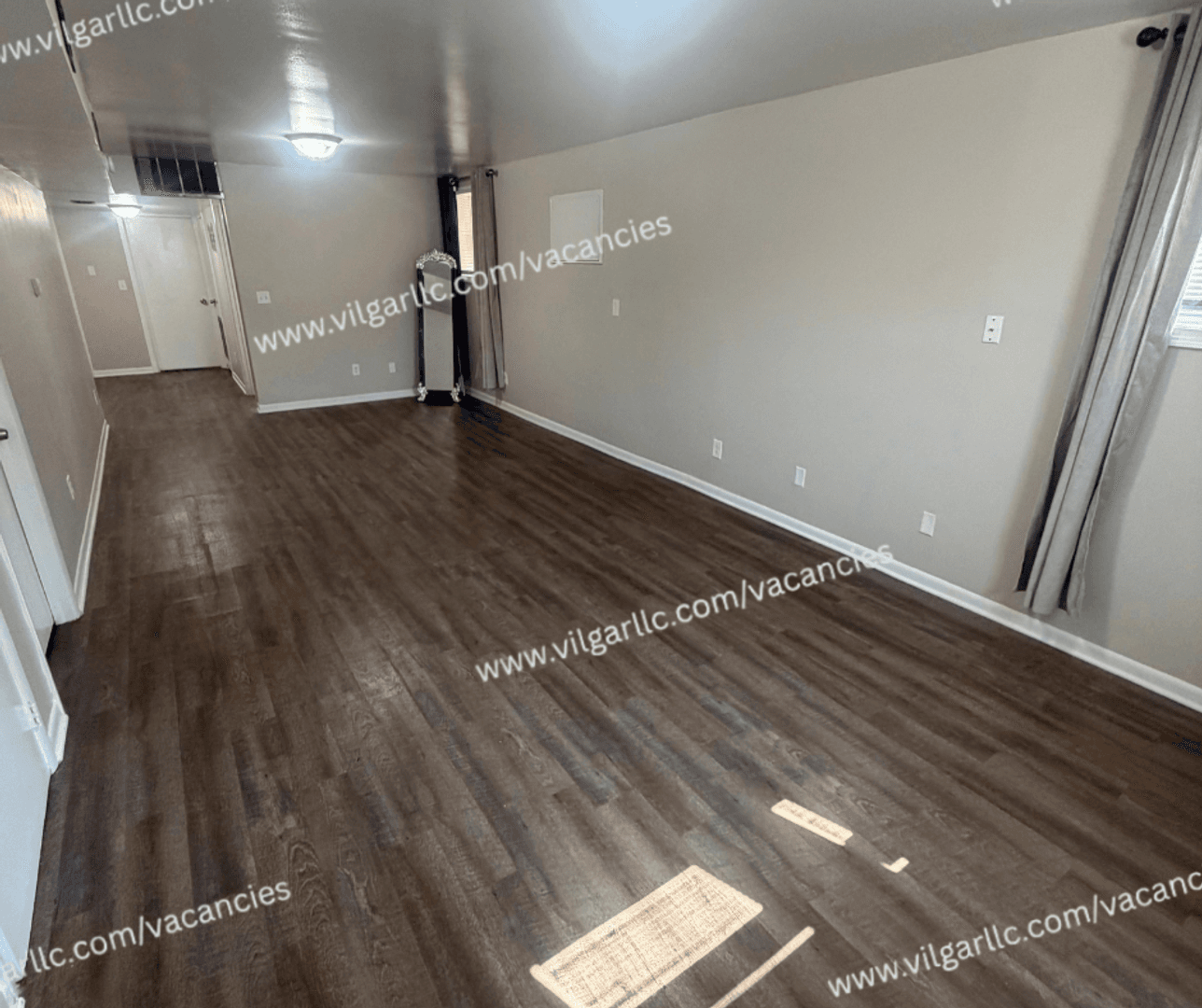East Chicago Apartment: 3931 Ivy St.