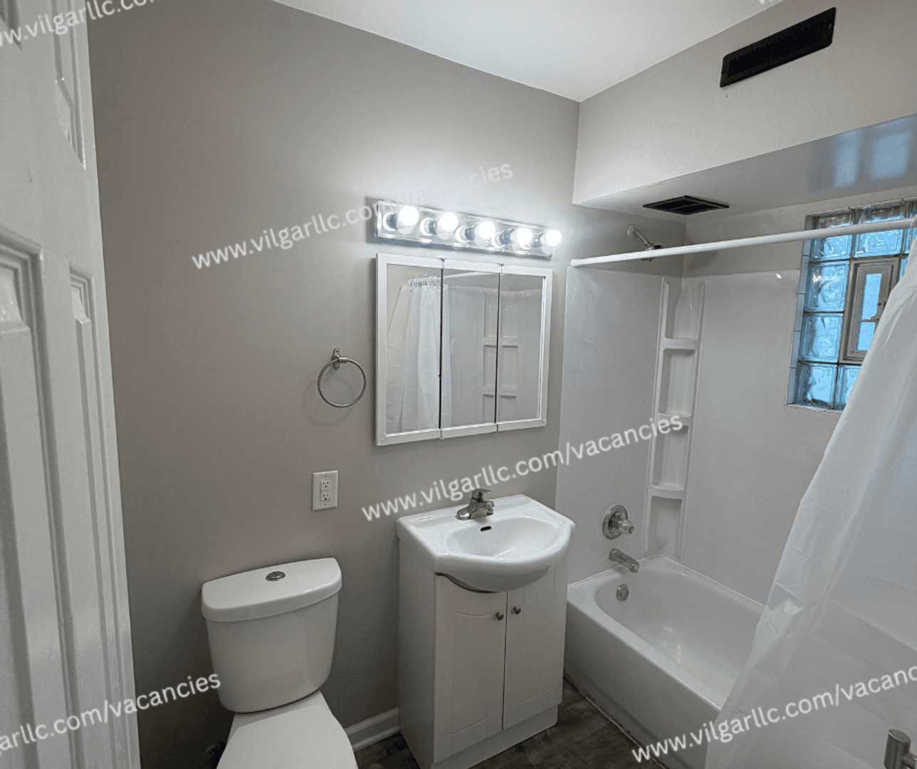 Hammond House: 7407 Alexander