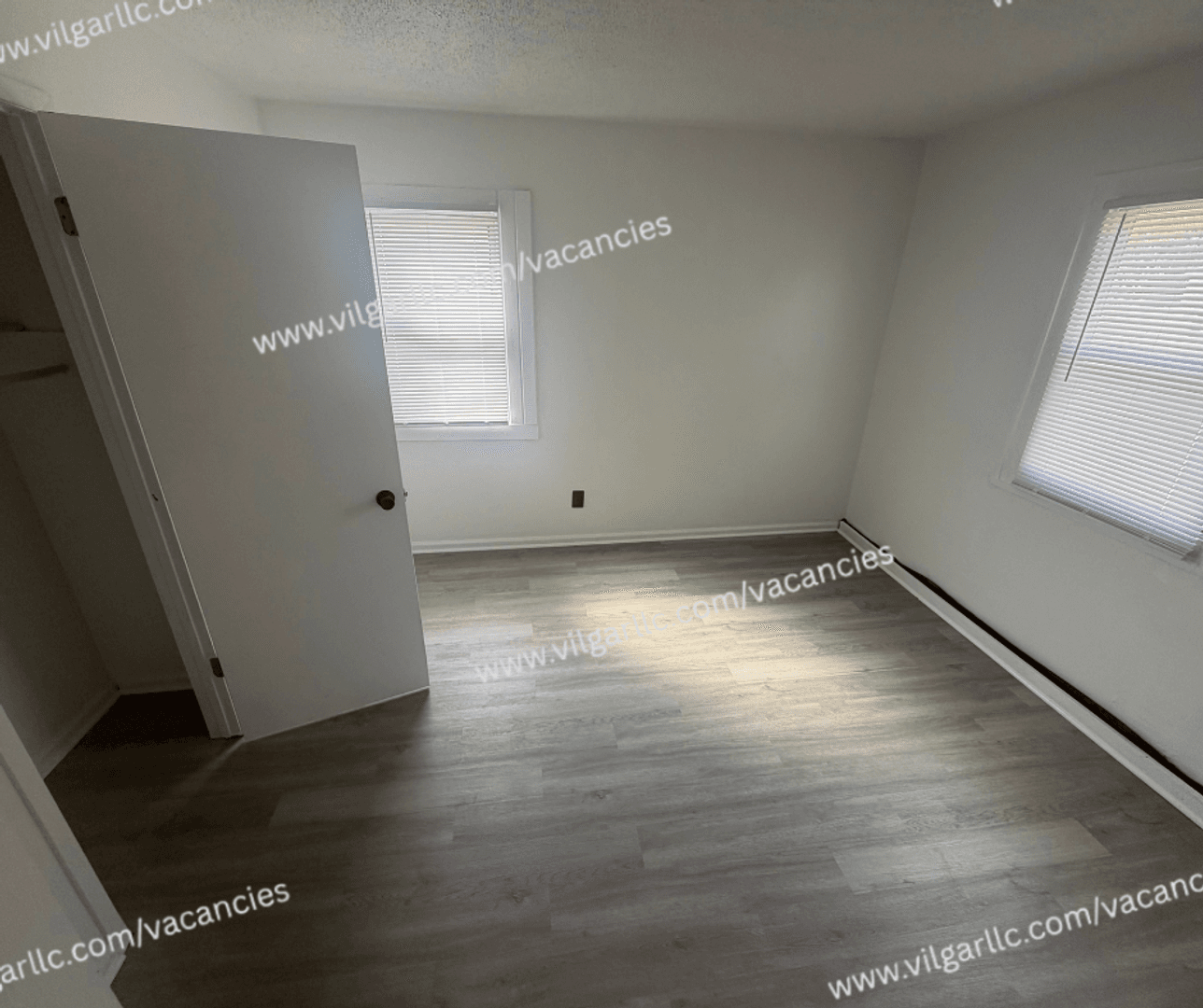 Gary House: 5121 E 10th Ave