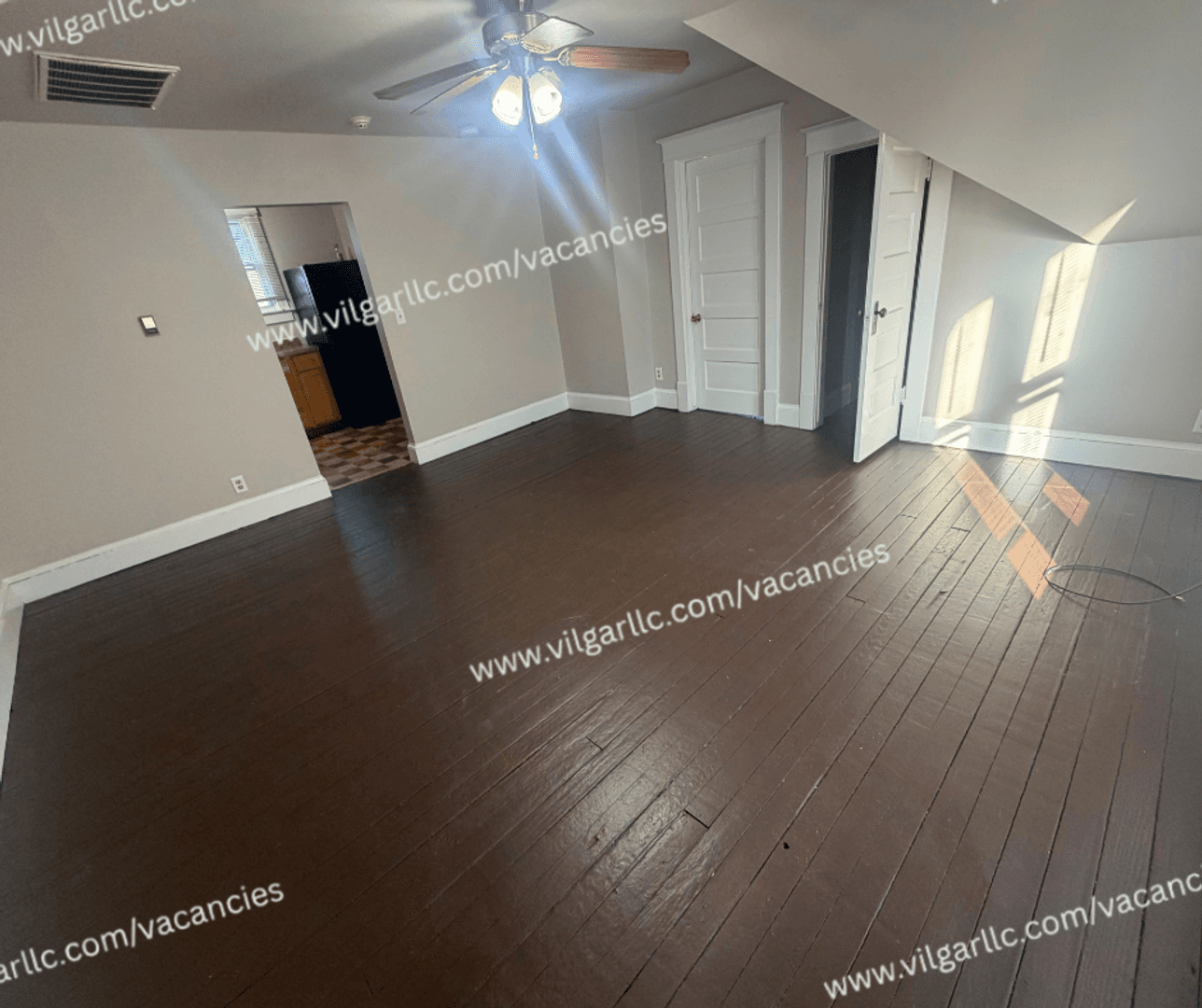 Gary Apartment: 1126 Rutledge St.