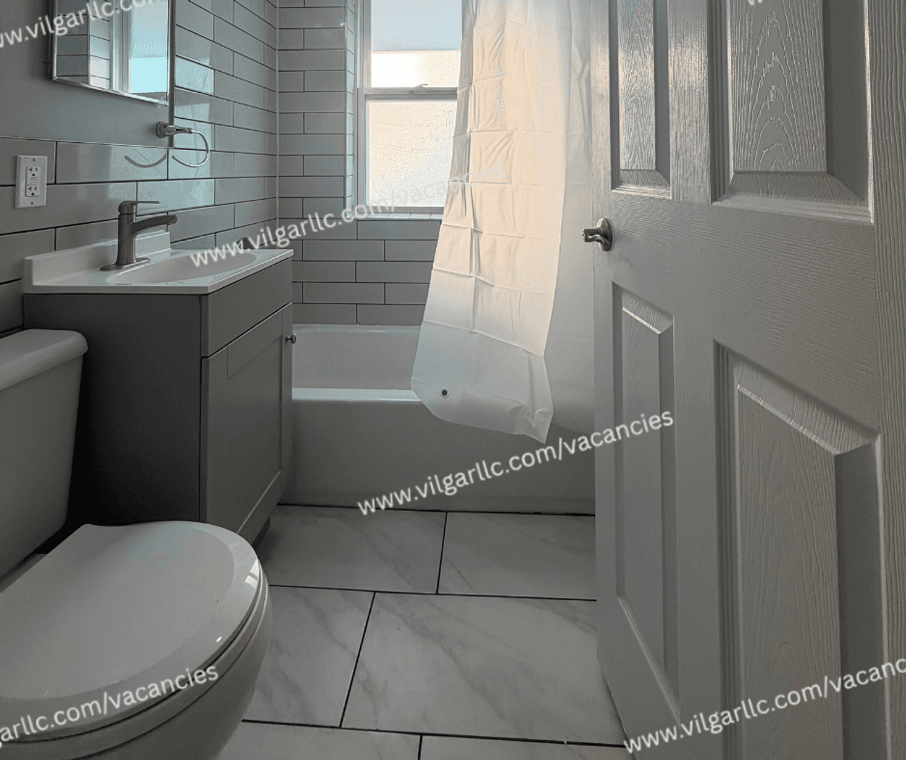 Hammond Apartment: 4735 Hohman Avenue