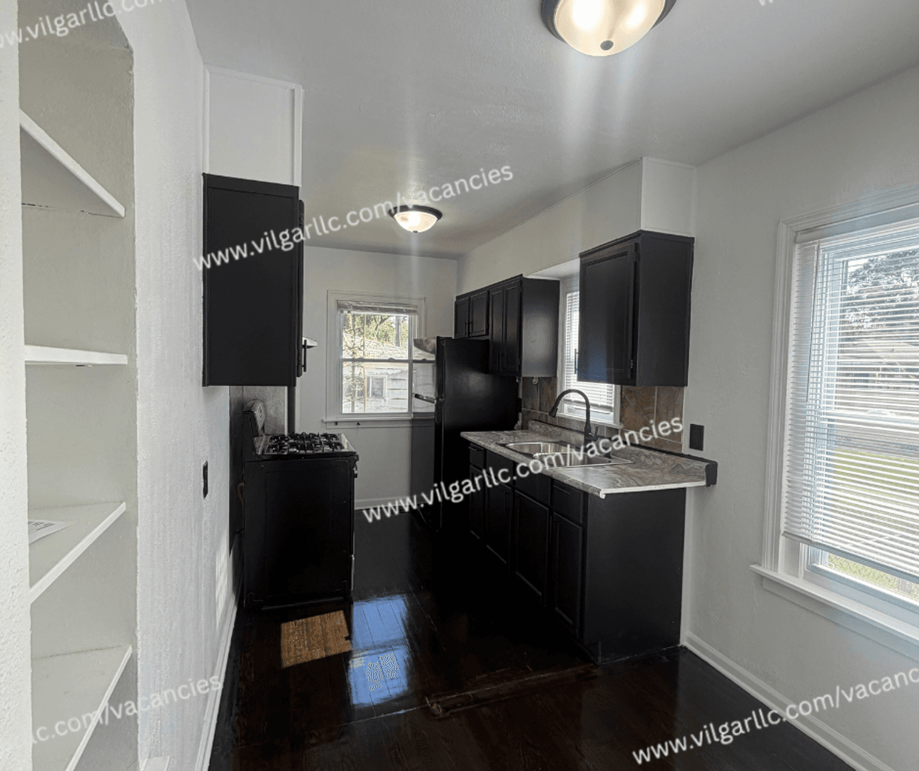 Gary House: 617 Burr St