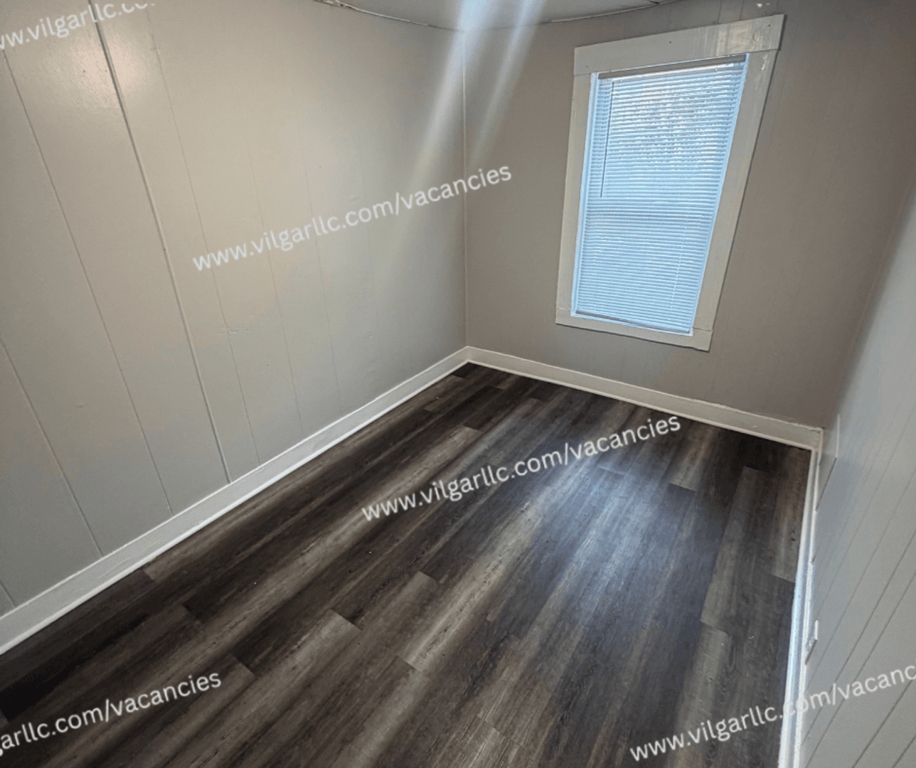 East Chicago Apartment: 4834 Euclid Ave
