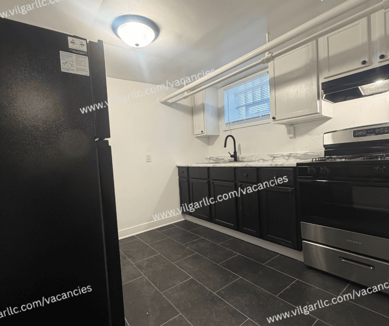 East Chicago Apartment: 4840 Indianapolis Blvd