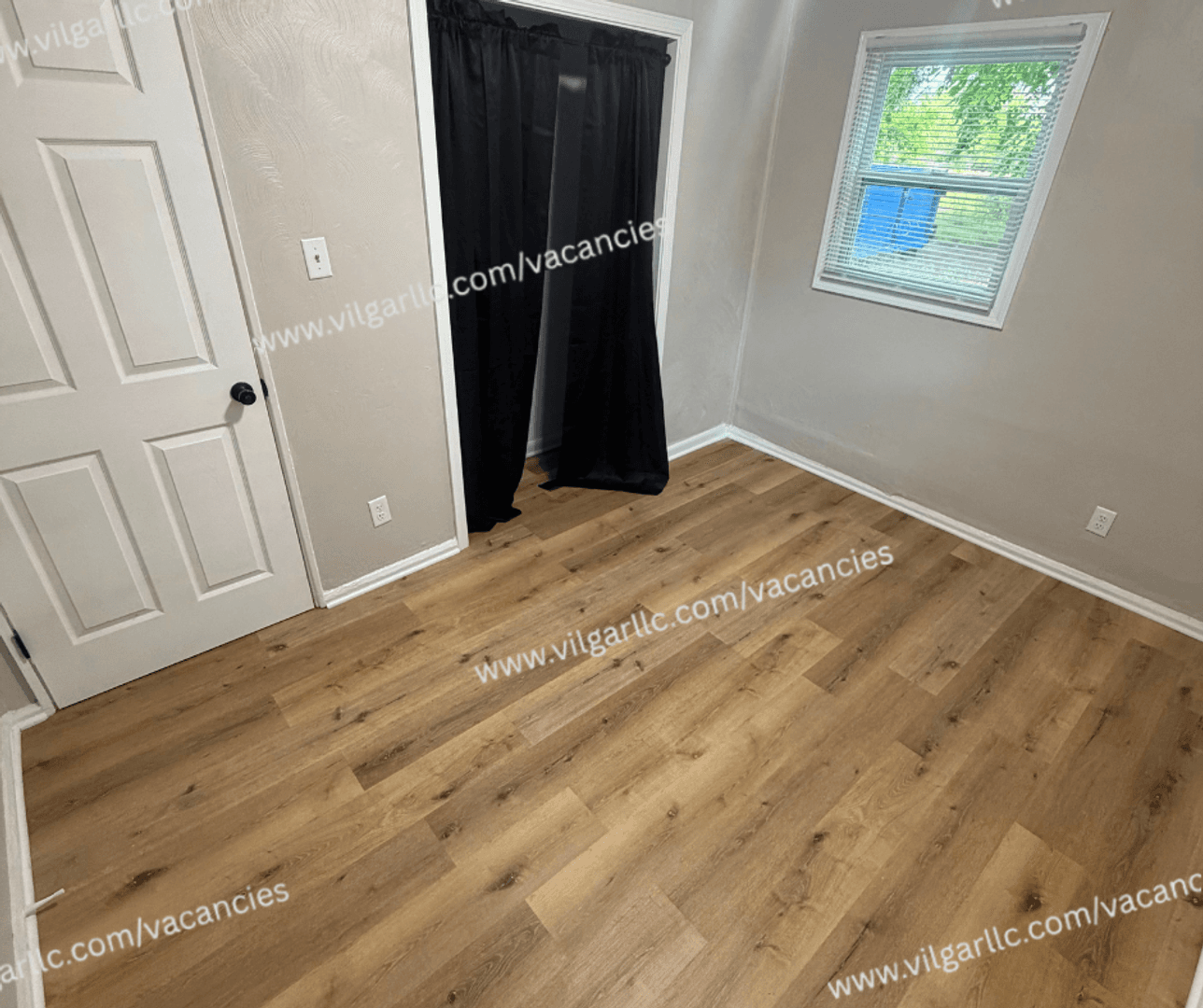 Gary House: 260 Van Buren St